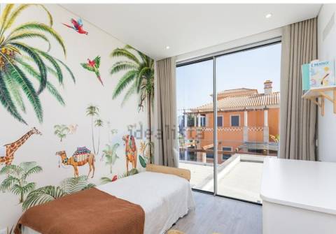 Moradia Isolada T4 Venda em Quarteira,Loulé