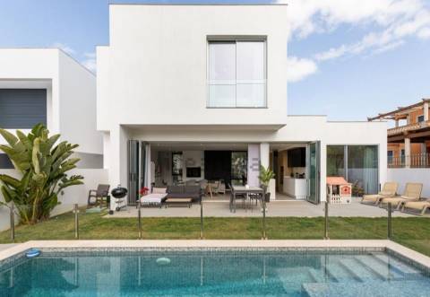 Moradia Isolada T4 Venda em Quarteira,Loulé