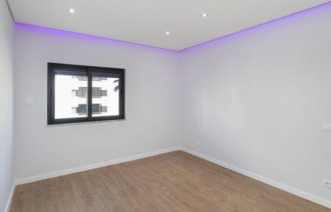 Apartamento T2 Venda em Quarteira,Loulé