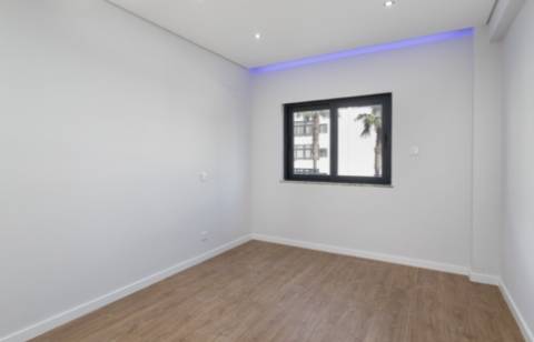 Apartamento T2 Venda em Quarteira,Loulé