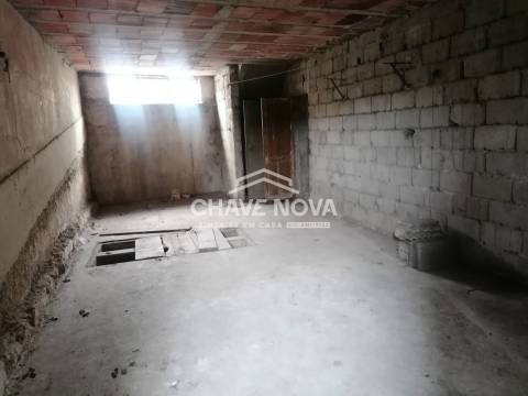 Moradia para Restaurar T3 Venda em Rio Tinto,Gondomar