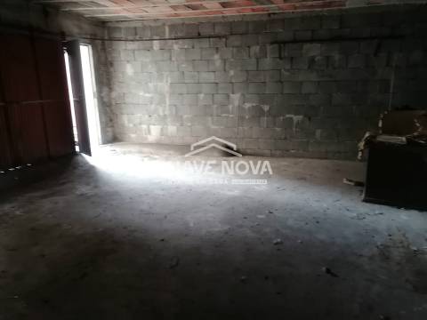 Moradia para Restaurar T3 Venda em Rio Tinto,Gondomar