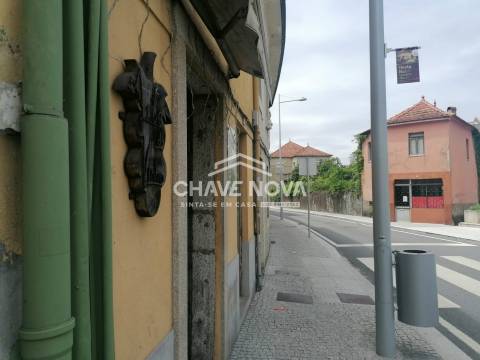 Loja  Trespasse em Gondomar (São Cosme), Valbom e Jovim,Gondomar