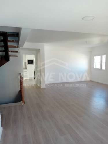 Moradia em Banda T4 Venda em Seixal, Arrentela e Aldeia de Paio Pires,Seixal