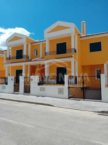 Moradia em Banda T4 Venda em Seixal, Arrentela e Aldeia de Paio Pires,Seixal