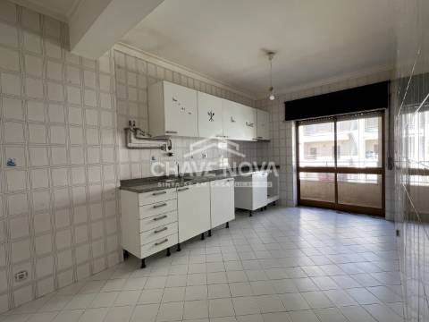 Apartamento T3 Venda em Braga (São José de São Lázaro e São João do Souto),Braga