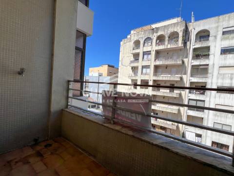 Apartamento T3 Venda em Braga (São José de São Lázaro e São João do Souto),Braga