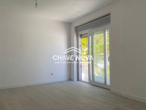 Moradia Isolada T2+1 DUPLEX Venda em São João das Lampas e Terrugem,Sintra