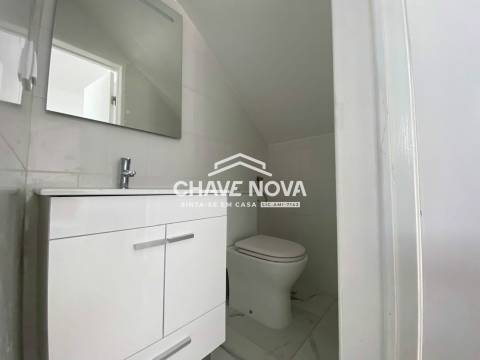 Moradia Isolada T2+1 DUPLEX Venda em São João das Lampas e Terrugem,Sintra