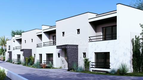 Moradia Geminada T4 Venda em Parceiros e Azoia,Leiria