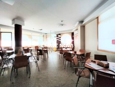 Padaria / Pastelaria  Trespasse em São Miguel do Souto e Mosteirô,Santa Maria da Feira