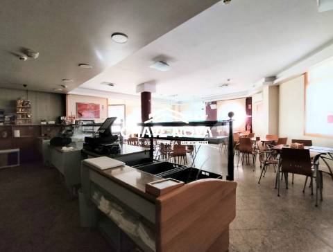 Padaria / Pastelaria  Trespasse em São Miguel do Souto e Mosteirô,Santa Maria da Feira