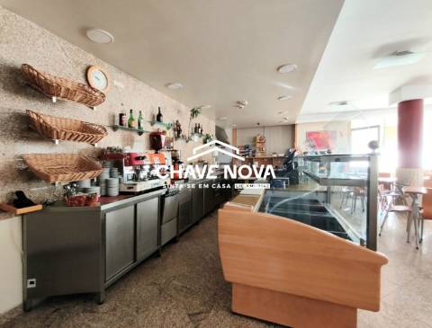 Padaria / Pastelaria  Trespasse em São Miguel do Souto e Mosteirô,Santa Maria da Feira