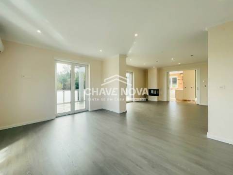 Moradia Isolada T5 TRIPLEX Venda em São Cipriano e Vil de Souto,Viseu