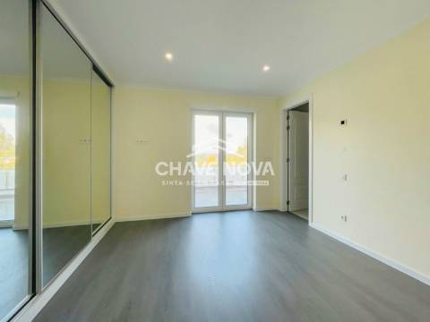 Moradia Isolada T5 TRIPLEX Venda em São Cipriano e Vil de Souto,Viseu