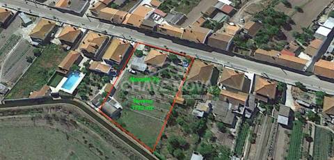 Moradia Isolada T3 Venda em Mora,Mora