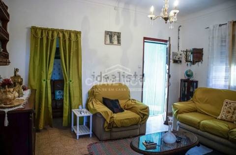 Moradia Isolada T3 Venda em Mora,Mora