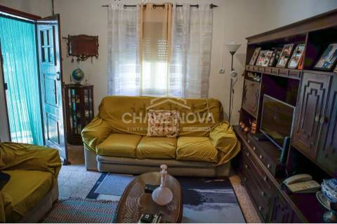 Moradia Isolada T3 Venda em Mora,Mora