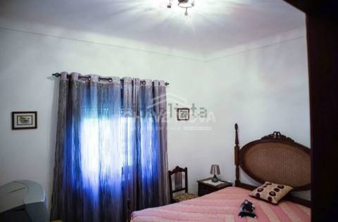 Moradia Isolada T3 Venda em Mora,Mora