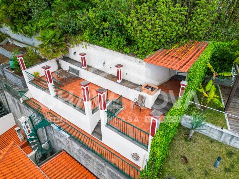 Moradia Geminada T3 Venda em Funchal (Santa Maria Maior),Funchal