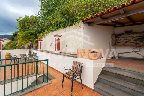 Moradia Geminada T3 Venda em Funchal (Santa Maria Maior),Funchal