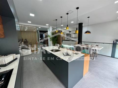 Loja  Venda em Funchal (Santa Luzia),Funchal