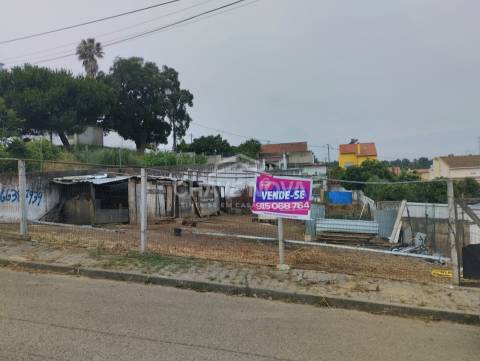 Lote de Terreno  Venda em Amora,Seixal