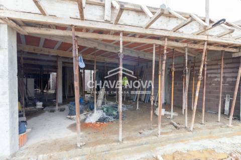 Moradia em Banda T3 Venda em Santa Maria da Feira, Travanca, Sanfins e Espargo,Santa Maria da Feira