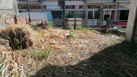 Moradia Geminada T1 Venda em Rio Tinto,Gondomar