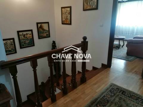 Moradia em Banda T4 Venda em Rio Tinto,Gondomar