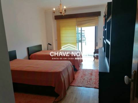 Moradia em Banda T4 Venda em Rio Tinto,Gondomar