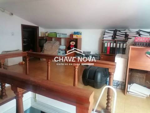 Moradia em Banda T4 Venda em Rio Tinto,Gondomar