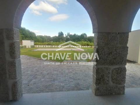 Moradia Isolada T5 Venda em Macieira da Lixa e Caramos,Felgueiras