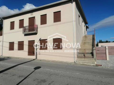 Moradia Isolada T5 Venda em Macieira da Lixa e Caramos,Felgueiras