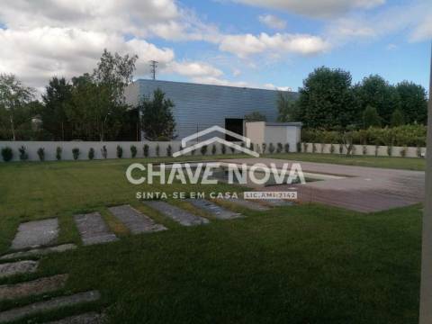 Moradia Isolada T5 Venda em Macieira da Lixa e Caramos,Felgueiras