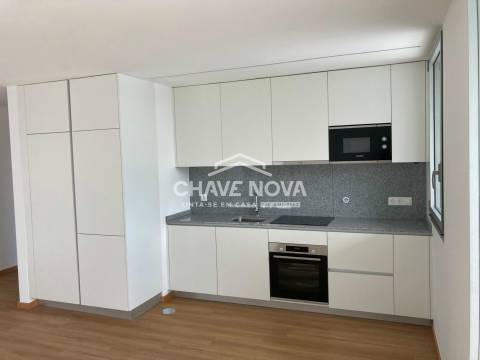 Apartamento T2 Arrendamento em Mafamude e Vilar do Paraíso,Vila Nova de Gaia