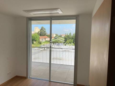 Apartamento T2 Arrendamento em Mafamude e Vilar do Paraíso,Vila Nova de Gaia