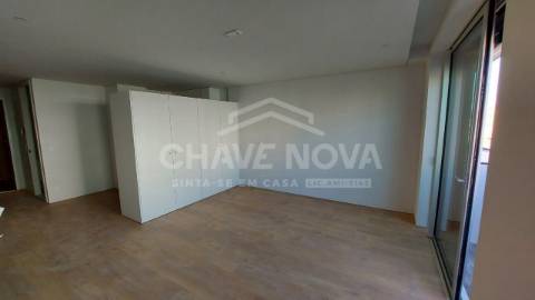 Apartamento T0 Arrendamento em São Mamede de Infesta e Senhora da Hora,Matosinhos