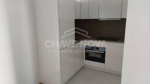Apartamento T0 Arrendamento em São Mamede de Infesta e Senhora da Hora,Matosinhos