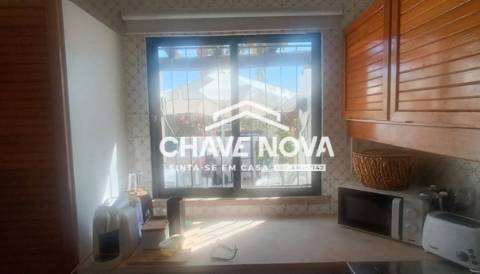 Apartamento T2 Venda em Quarteira,Loulé