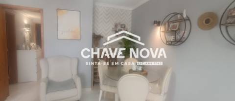 Apartamento T2 Venda em Quarteira,Loulé