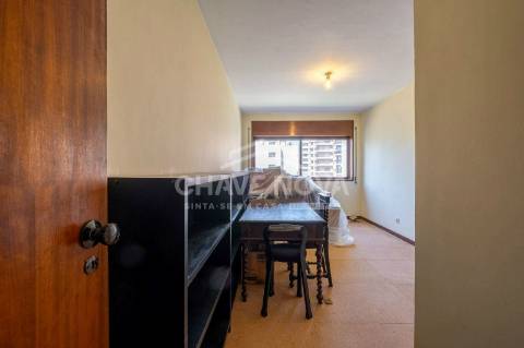 Apartamento T3 Venda em Ramalde,Porto