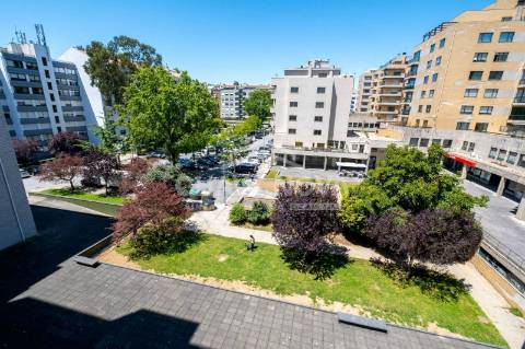 Apartamento T3 Venda em Ramalde,Porto