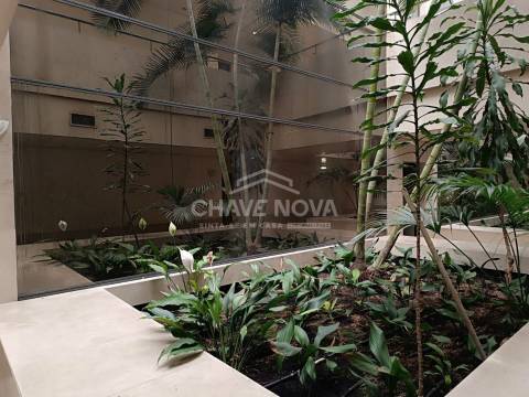 Escritório  Venda em Lordelo do Ouro e Massarelos,Porto