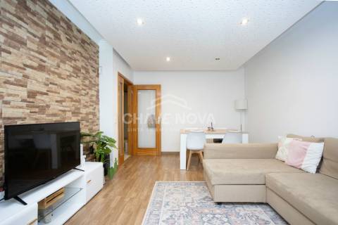 Apartamento T2 Venda em Seixal, Arrentela e Aldeia de Paio Pires,Seixal