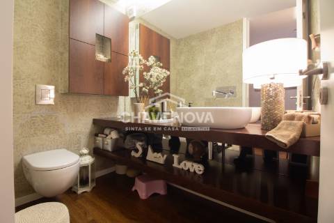 Andar Moradia T4 Venda em São Félix da Marinha,Vila Nova de Gaia