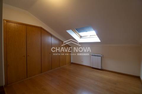 Apartamento T4 DUPLEX Venda em Santa Marinha e São Pedro da Afurada,Vila Nova de Gaia