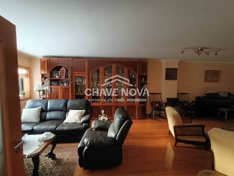 Moradia Geminada T4 Venda em São Mamede de Infesta e Senhora da Hora,Matosinhos