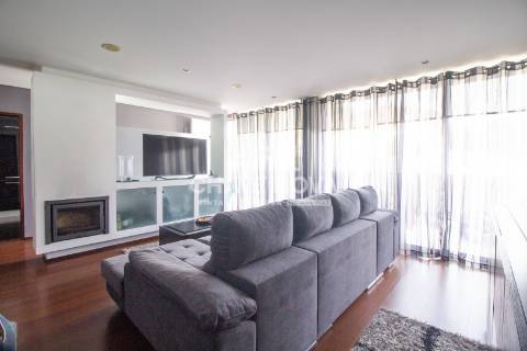 Moradia em Banda T3 Venda em Pedroso e Seixezelo,Vila Nova de Gaia