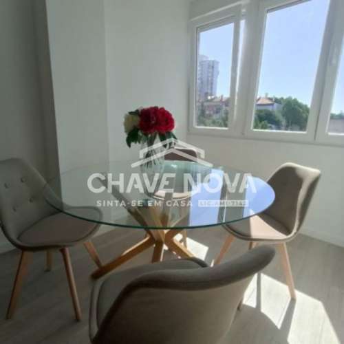 Apartamento T2 Venda em Benfica,Lisboa